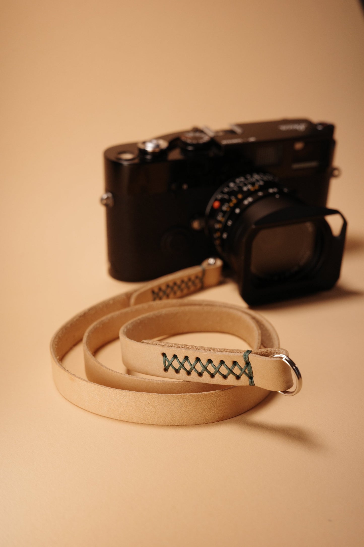 Camera strap skinny - natural stitched